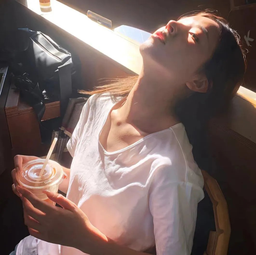 珊珊小传
